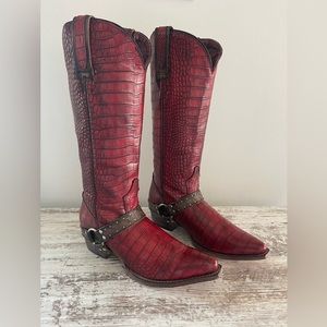 Freebird Lusitano, red croc, size 9